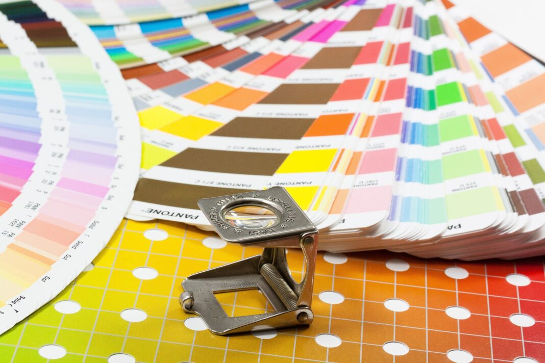 Muestra de colores en una imprenta