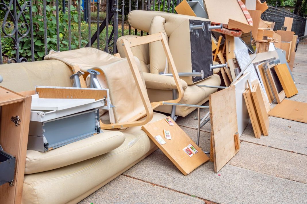 Empresa de reciclaje y limpieza | RECICLATODO mejor empresa vaciado pisos madrid